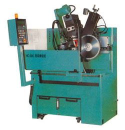 智能升級 工業(yè)自動化控制設(shè)備在現(xiàn)代木工機械中的應(yīng)用與展望